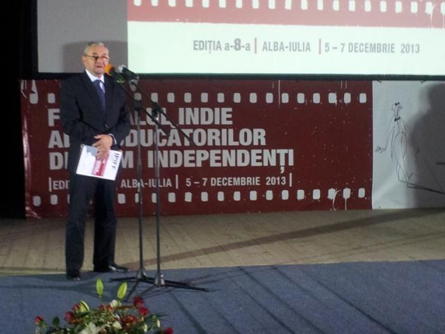 TROFEUL FESTIVALULUI INDIE AL PRODUCĂTORILOR DE FILM INDEPENDENȚI IPIFF EDIȚIA a-8-a 2013